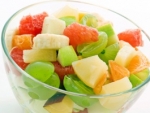 Cum se prepara o salata de fructe sanatoasa?