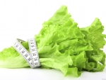 Dieta cu salata verde te ajuta sa slabesti 7 kg in 11 zile